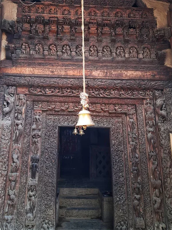 Carvings Entrace Lakhna Devi Temple1