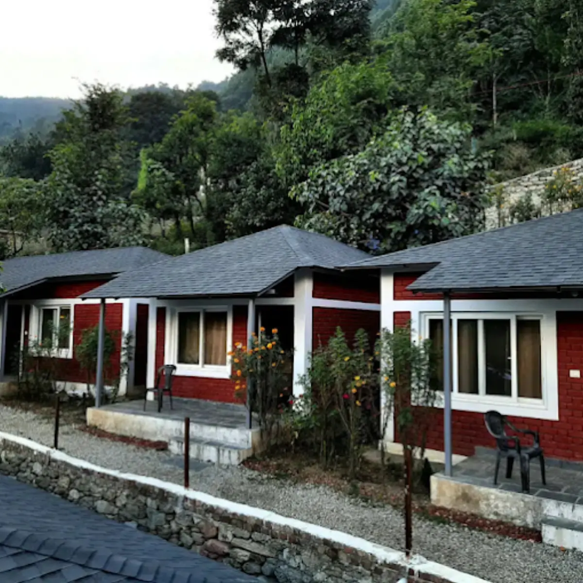 Charmachan Resort, Guptkashi