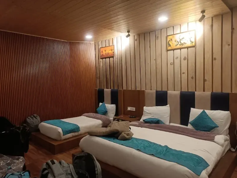 Ecko Premier New Yoga, Badrinath