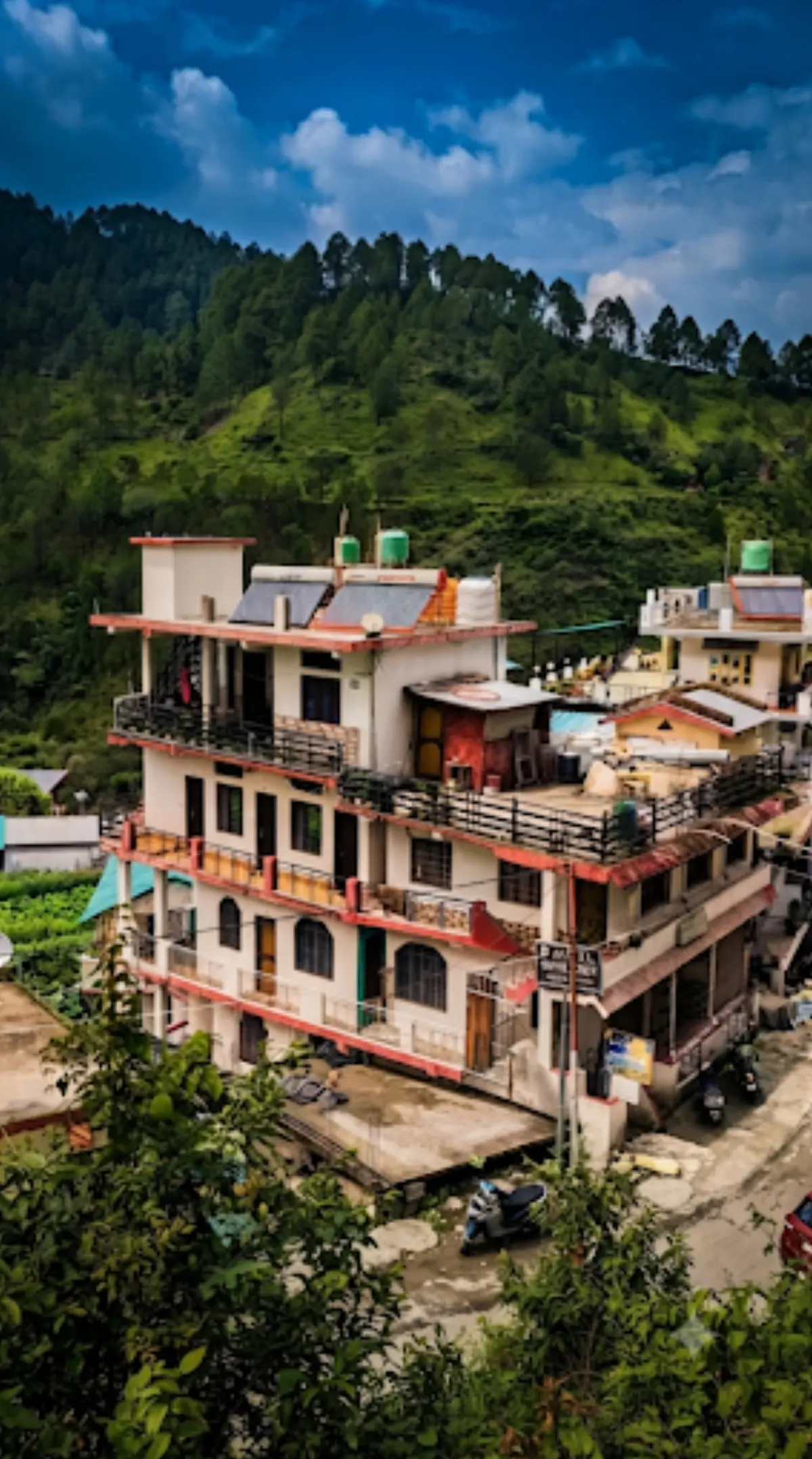 Jagatguru, Barkot