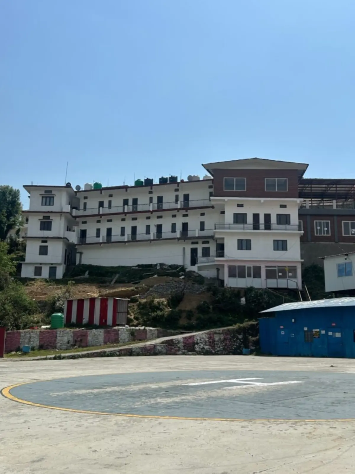 Nita Palace, Guptkashi
