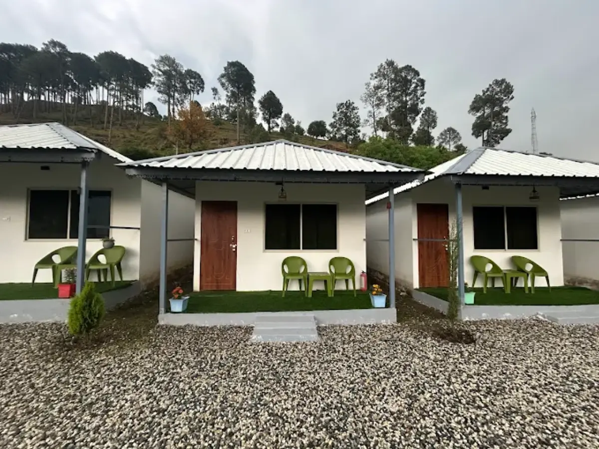 The Monkey Tail Resort, Barkot