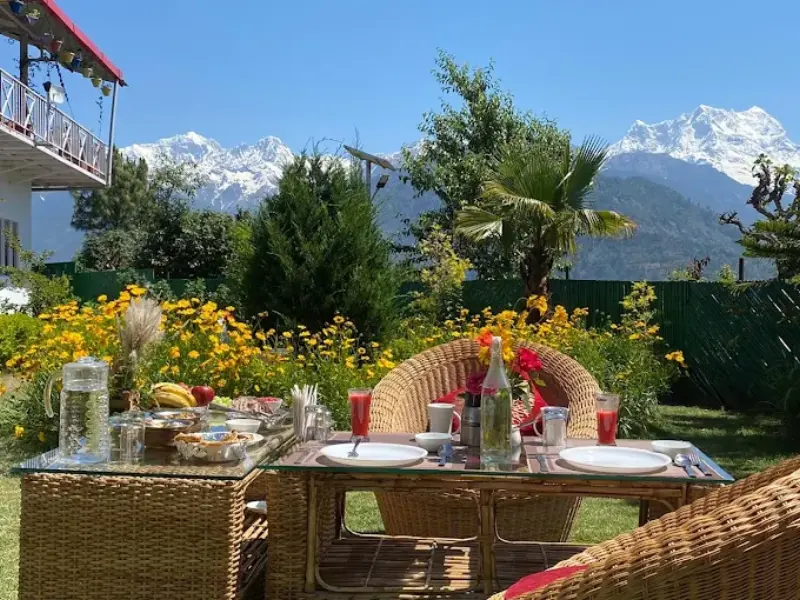 Village Retreat, Guptkashi