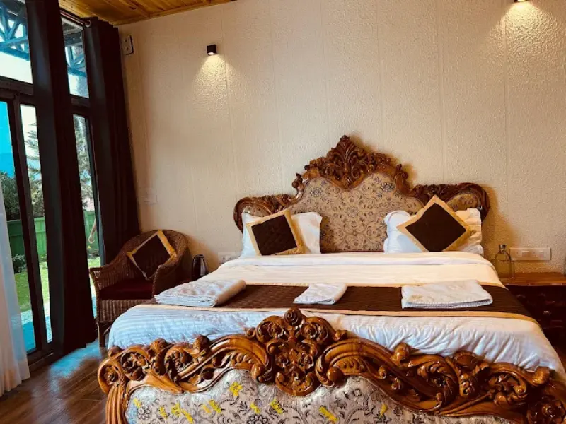 Village Retreat, Guptkashi